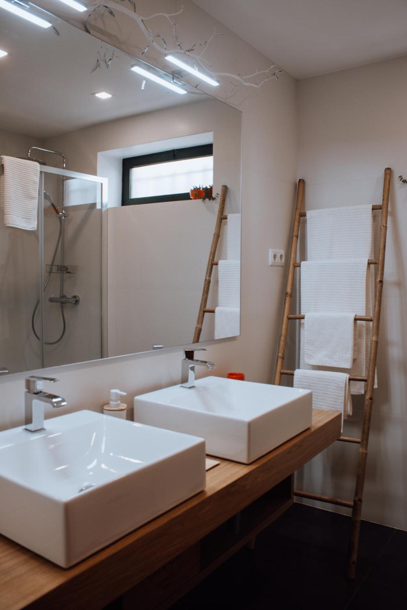 Rota - Opo Airport House Apartment Maía Екстериор снимка